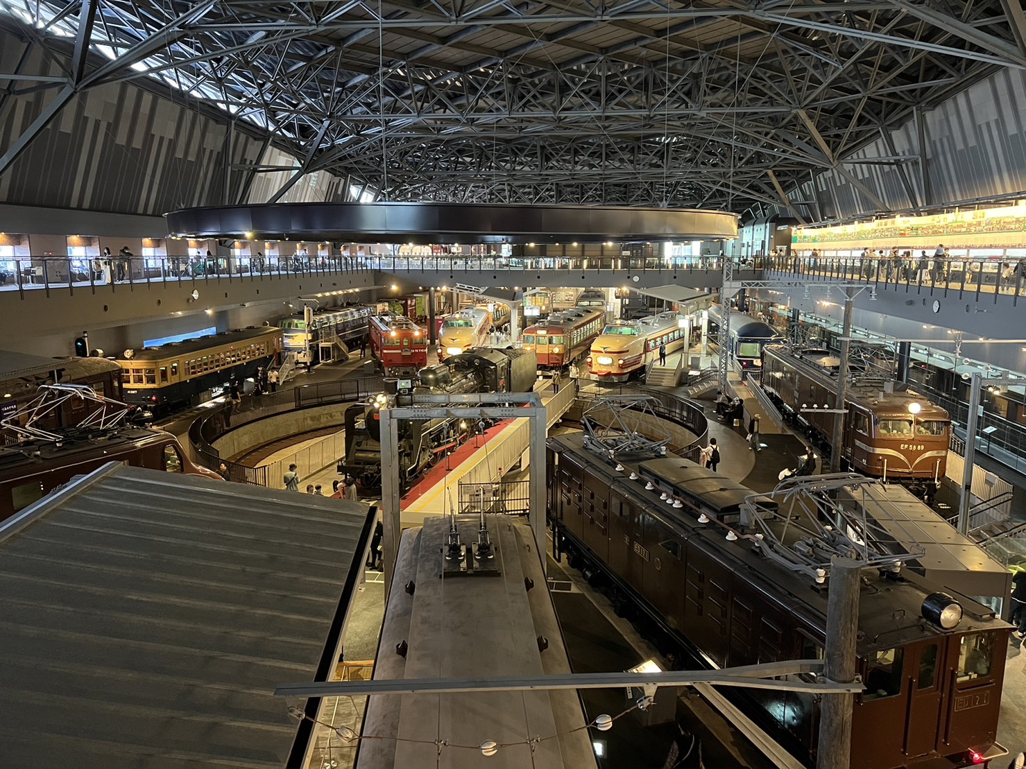 休日に甥と鉄道博物館に行ってきました。